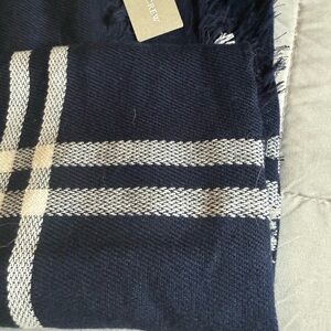 J. Crew Blue and White Scarf Elegant Accessories